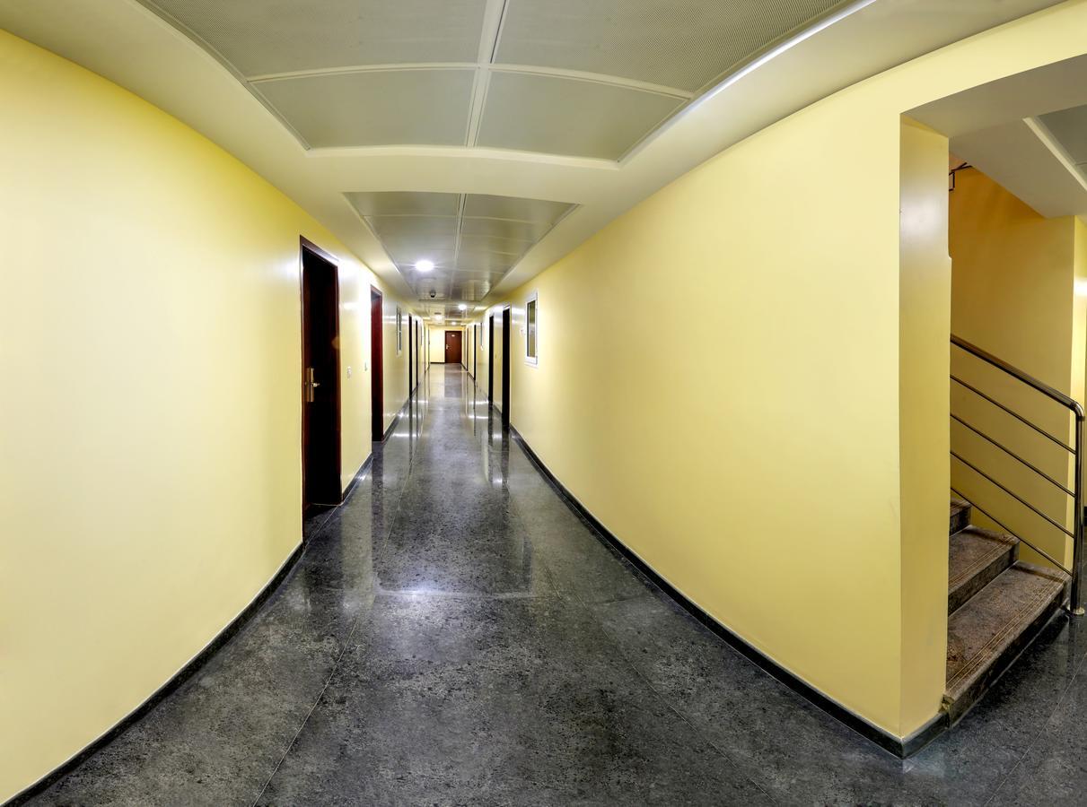 ホテルJyothis Residency コルル エクステリア 写真